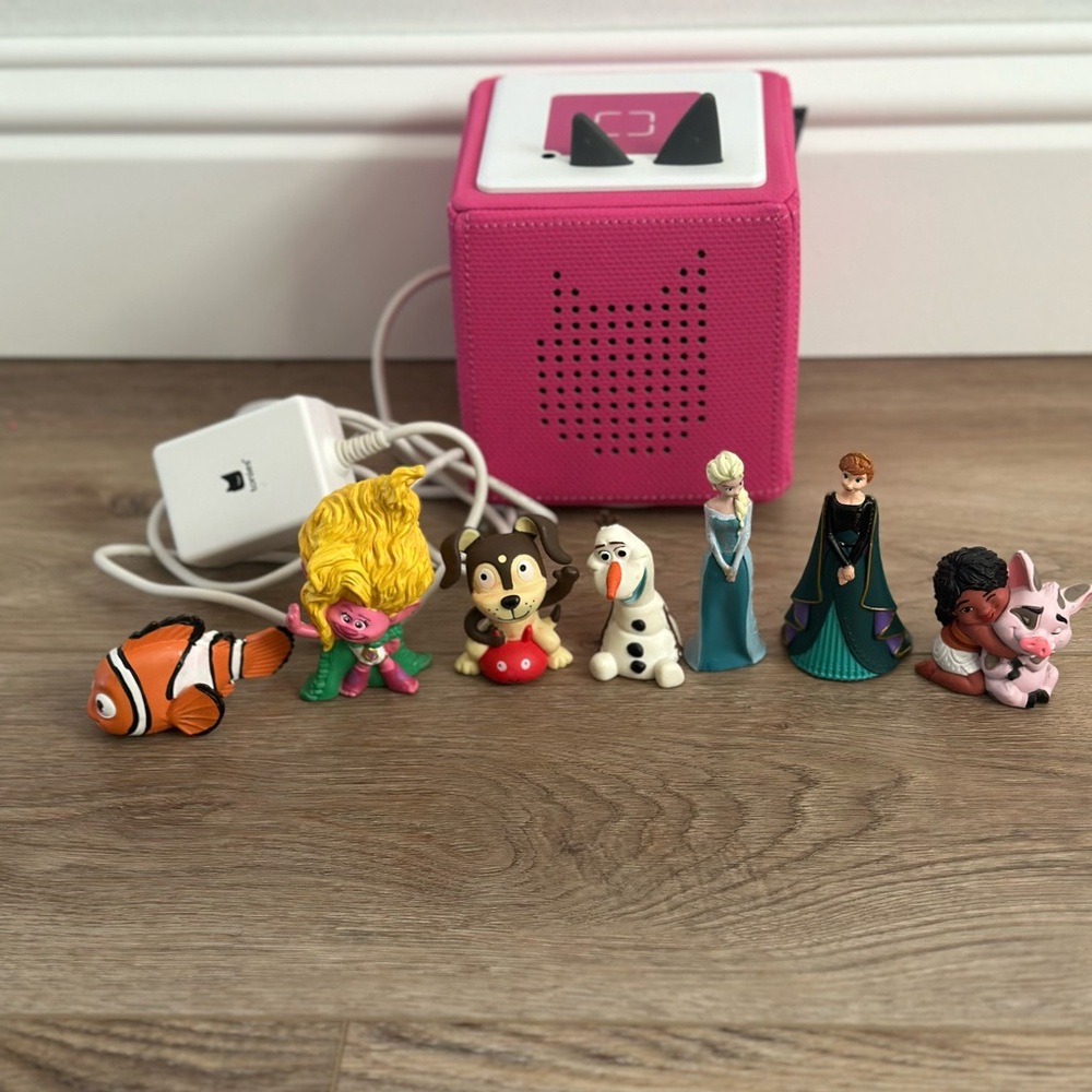 Tonie box Pink Portable Speaker with characters